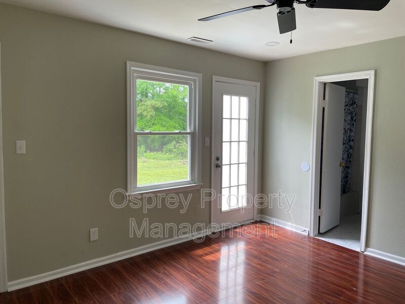 2 Bedroom Townhome In The Heart Of Virginia Beach - Photo 10