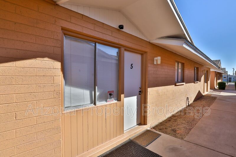 Phoenix Condo: 1702 W. Vogel Ave.
