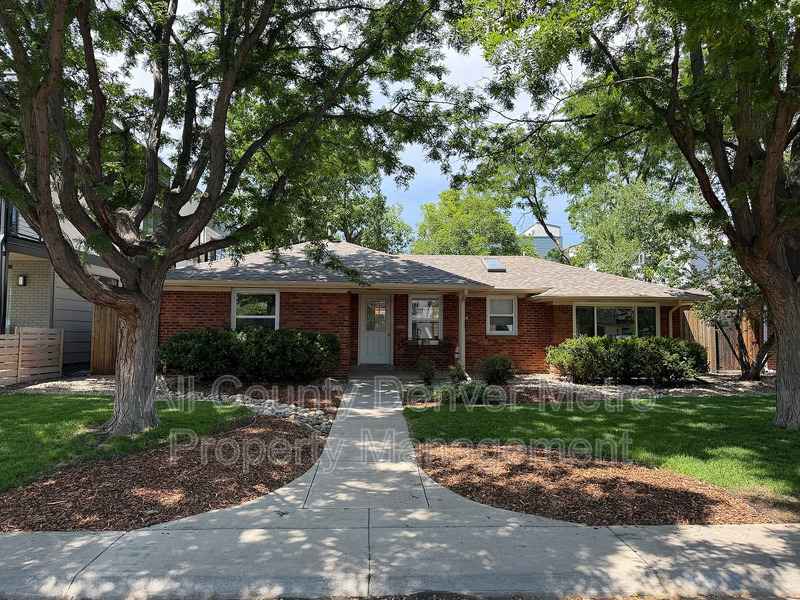 Denver House: 1317 Zenobia St
