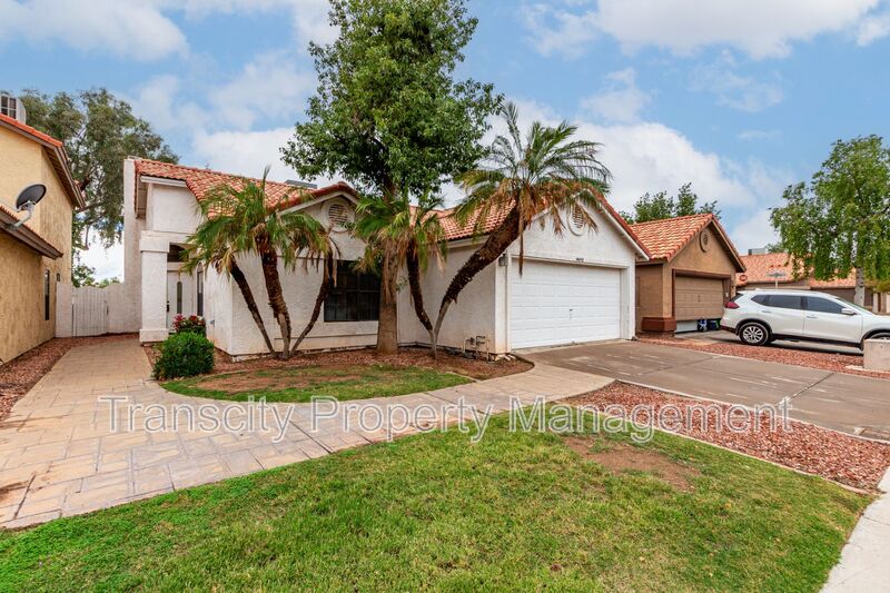 Phoenix House: 16042 S 44th Place