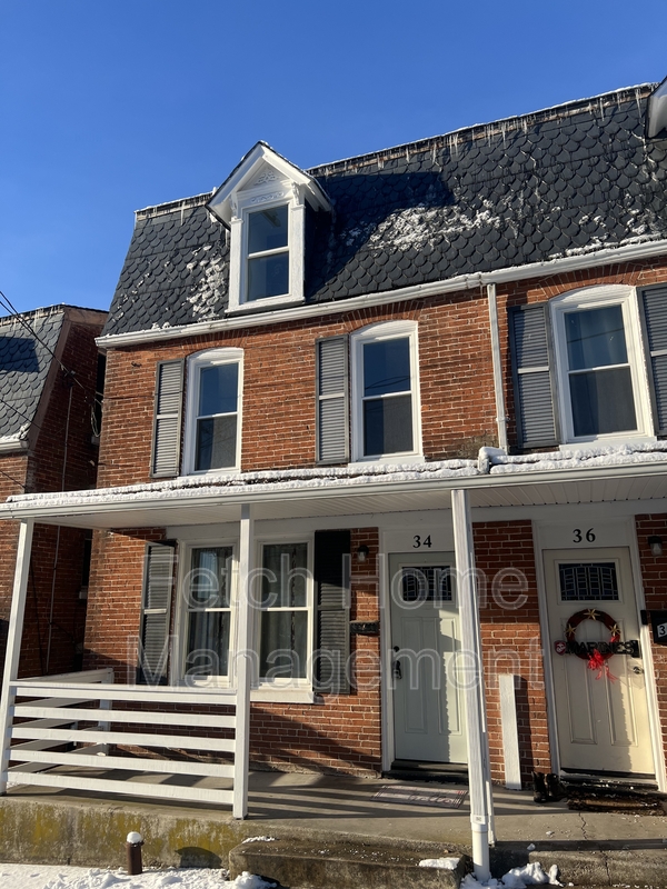 Hallam House: 34 North Lee Street