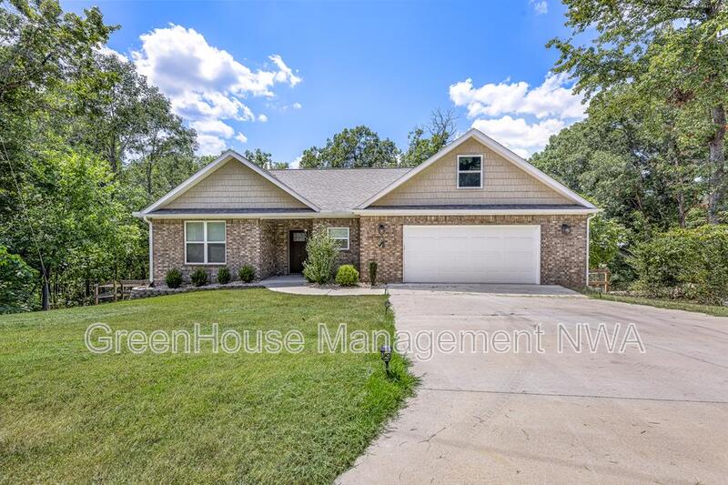 Bella Vista House: 6 Lyneham Ln