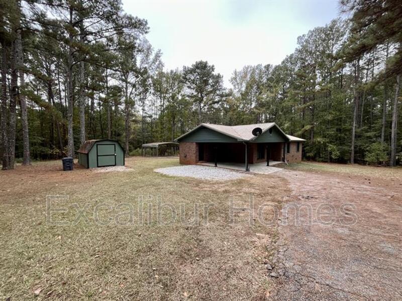 Covington House: 344 Piper Road