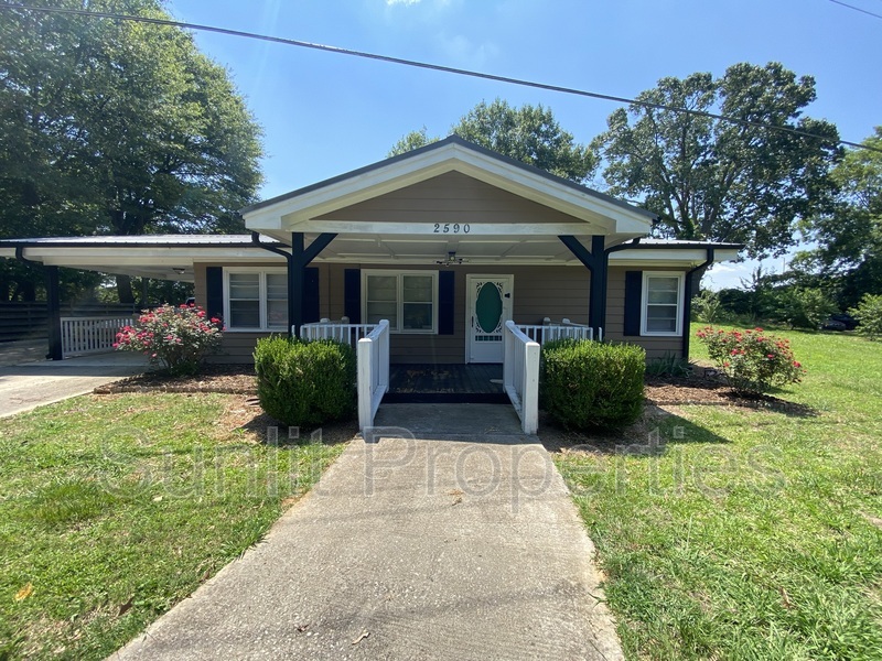 Athens House: 2590 Danielsville Rd