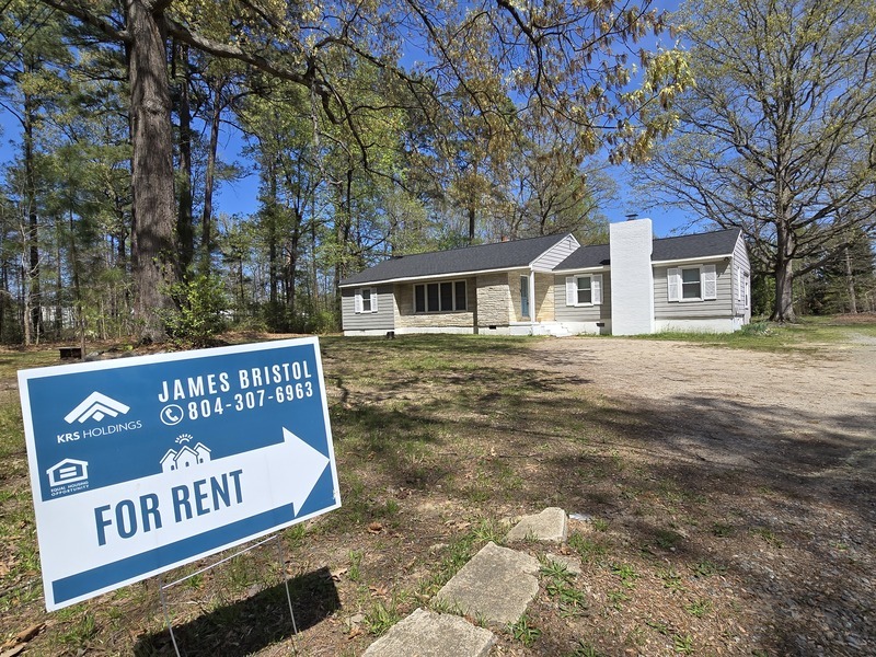 Henrico House: 8705 Sedgemoor Dr