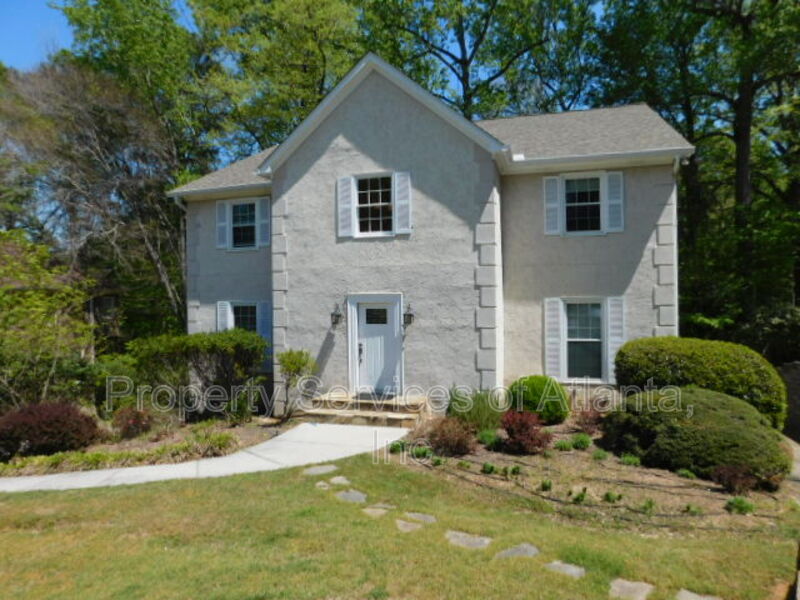 Sandy Springs Townhome: 8893 Carroll Manor Dr