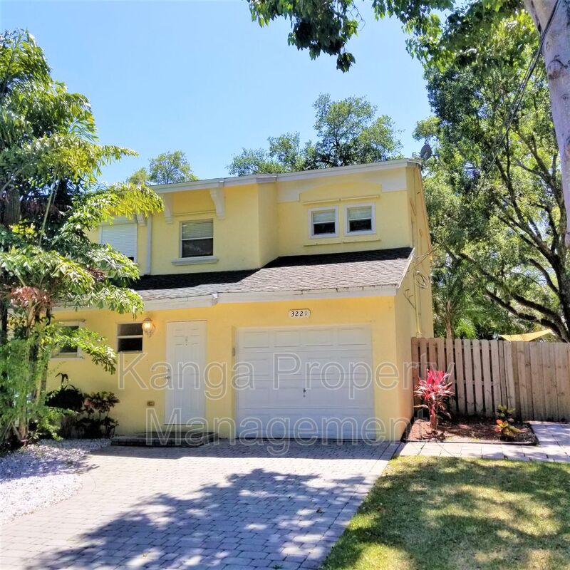 Fort Lauderdale House: 3221 SW 15 Ave