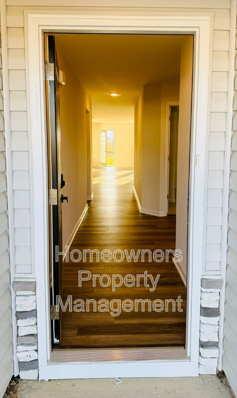 Fayetteville House: 1511 Percheron Path