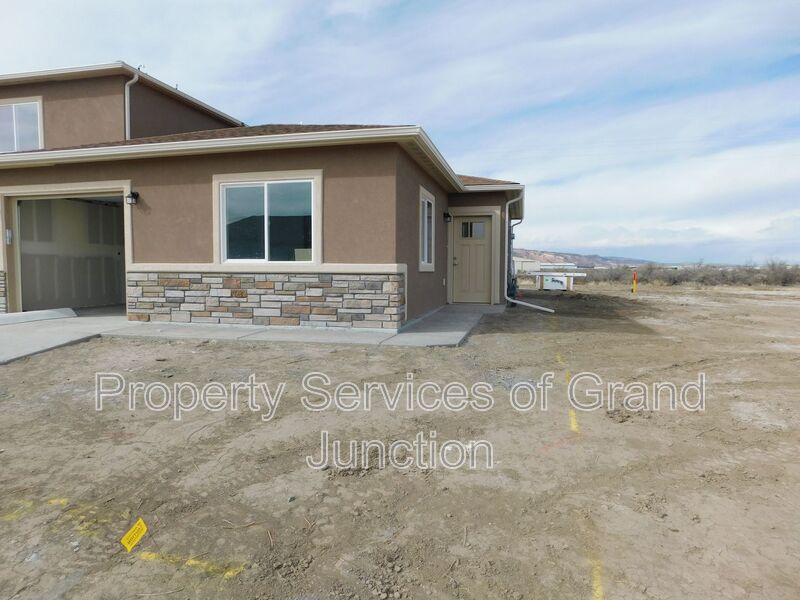 Grand Junction Condo: 701 Royal Canyon Street