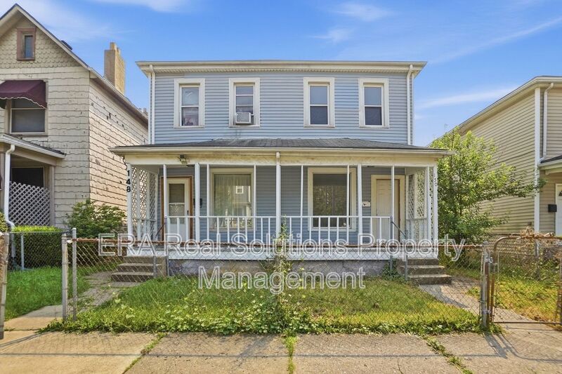 Columbus Condo: 150 S Cypress Ave