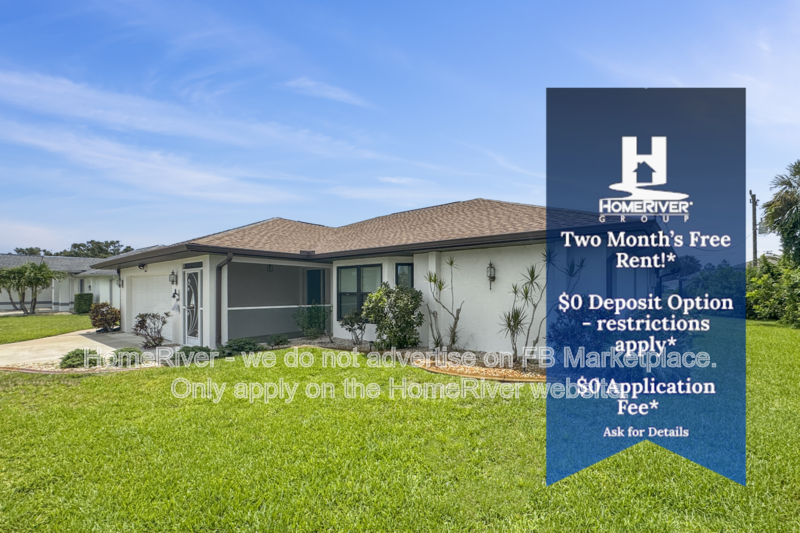 Englewood House: 12 Charleston Cir