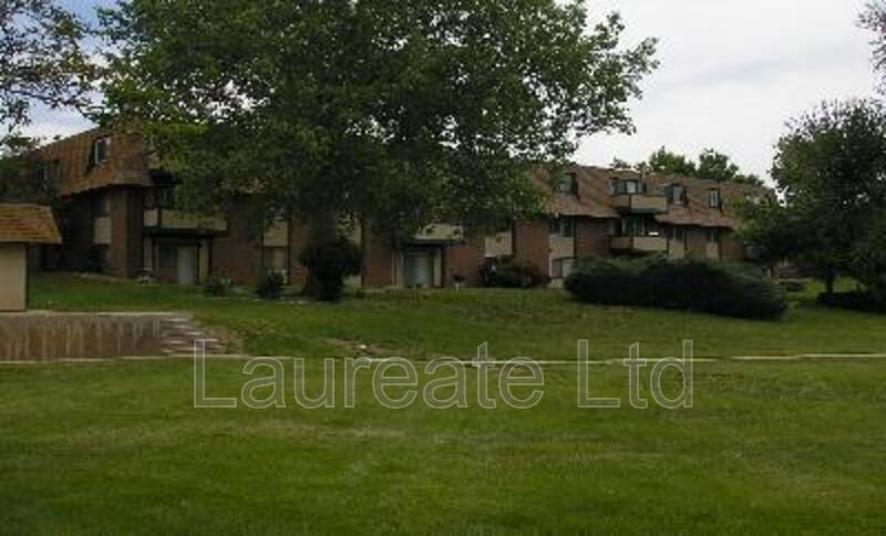 Centennial Condo: 280 E. Highline Cir