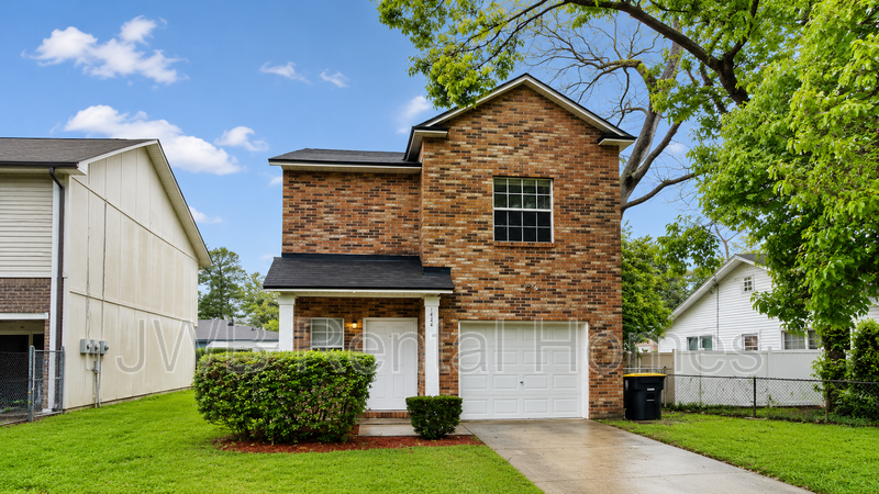 Jacksonville House: 1626 Stimson St