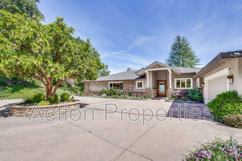 Saratoga House: 15350 Norton Rd