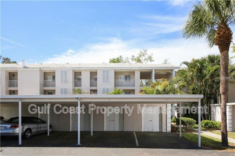 Venice Condo: 437 Cerromar Ln