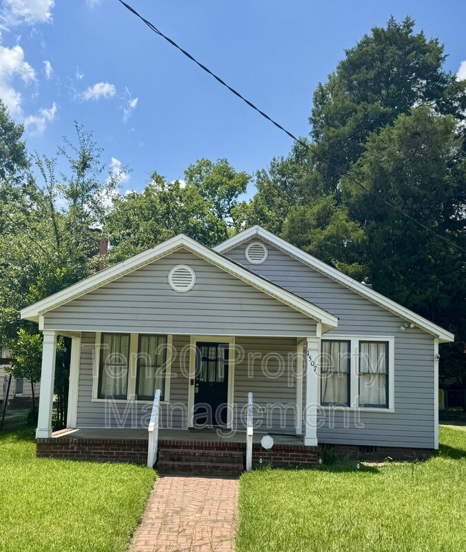 Phenix City House: 1507 14th ct