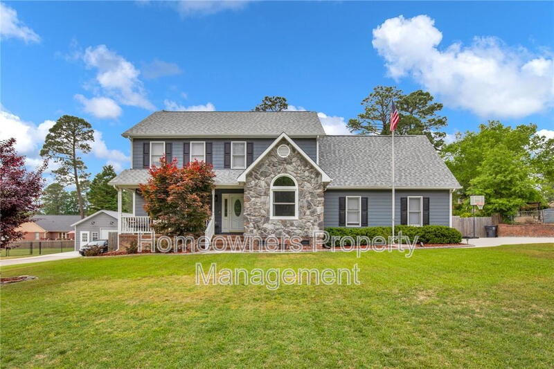 Fayetteville House: 6478 Gaddis Dr