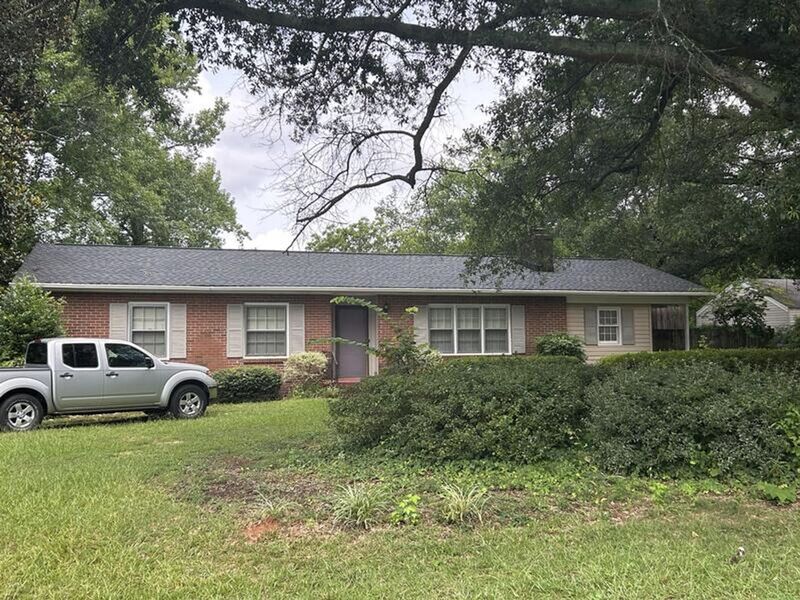 Clemson House: 317 Clarendon Drive