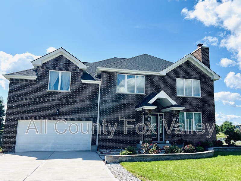 Elgin House: 3078 Longcommon Parkway