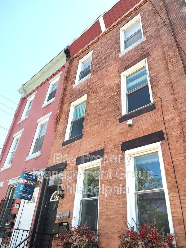 Philadelphia Condo: 1003 S 13th St