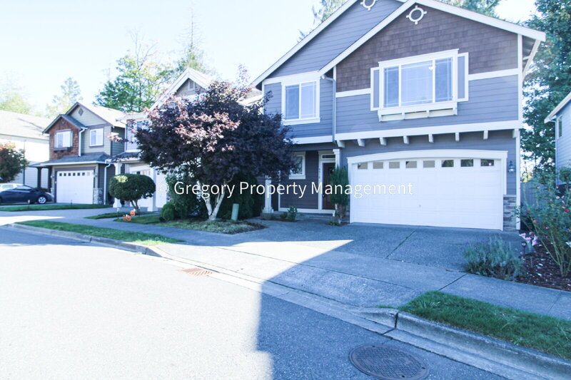 Bothell House: 4518 147th Pl SE