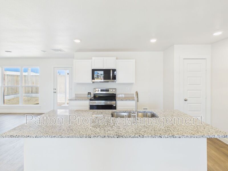 Amarillo House: 2801 Ranch House Rd