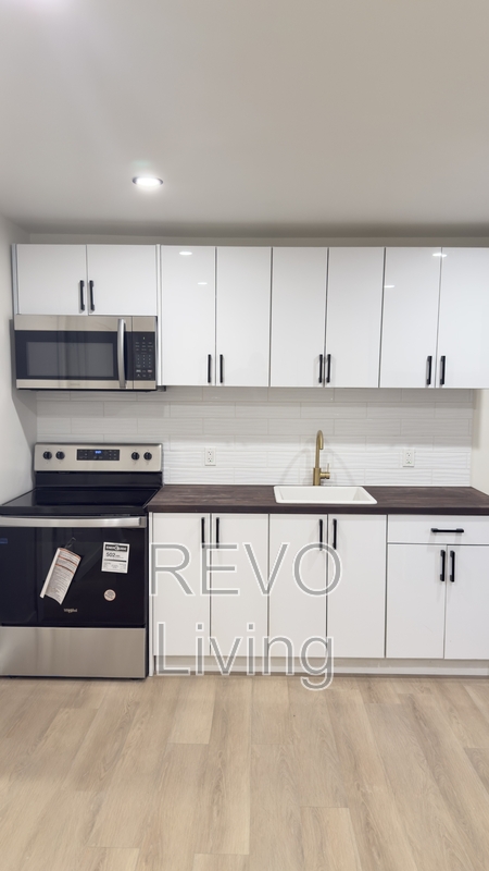 St. Catharines House: 137 Oakdale Avenue