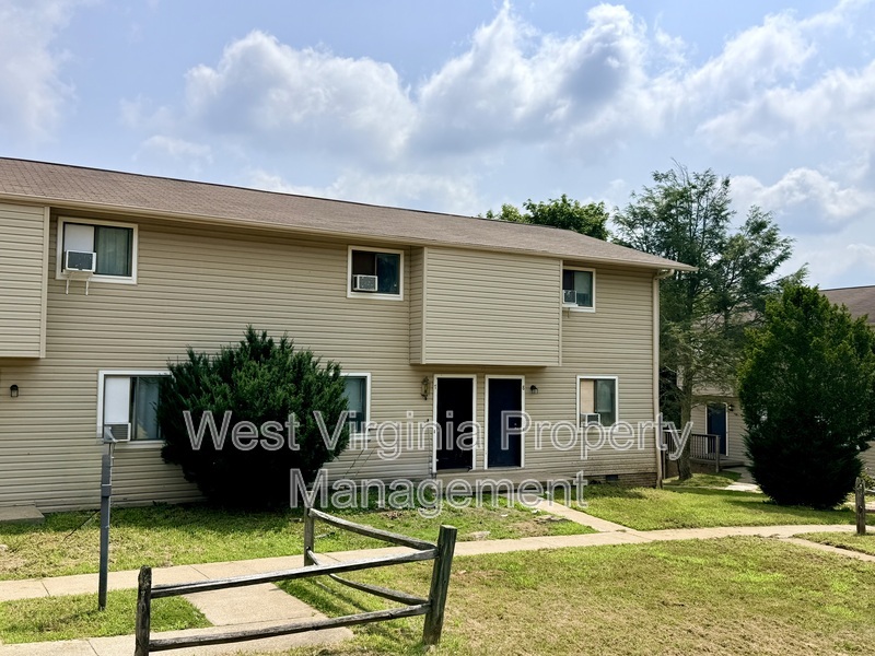 Beaver Condo: Cherrywood Flats