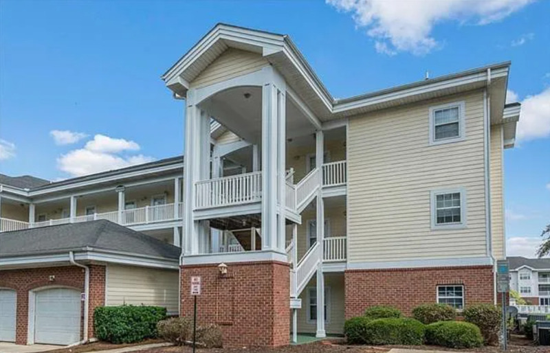 Charlotte Condo: 9179 Meadow Vista Road