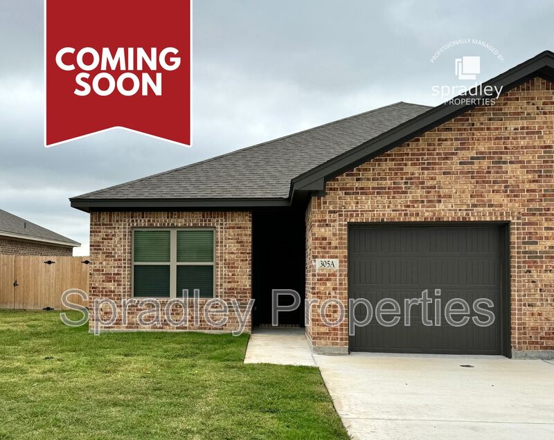 Troy Townhome: 305A Juniper Dr