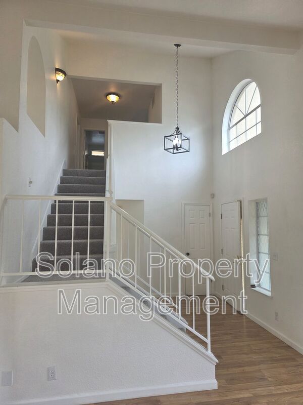 Suisun City House: 745 Monte Carlo Dr.