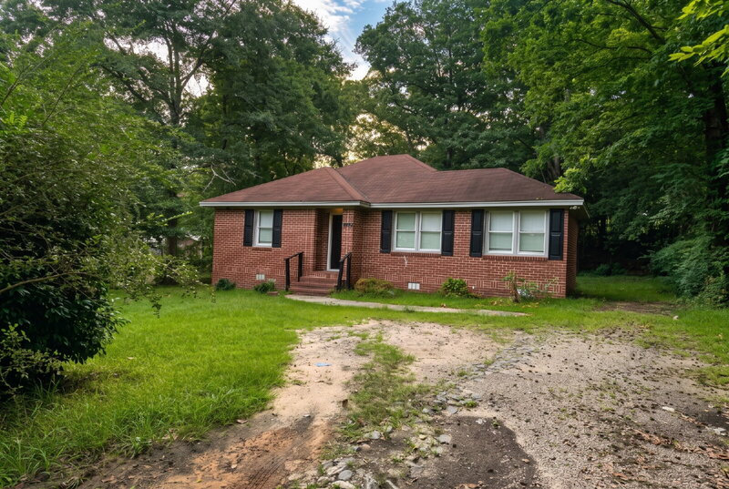 Columbus House: 119 Ticknor Drive
