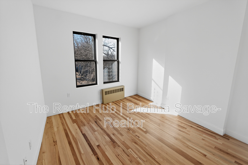 Yonkers Condo: 91 Elm St