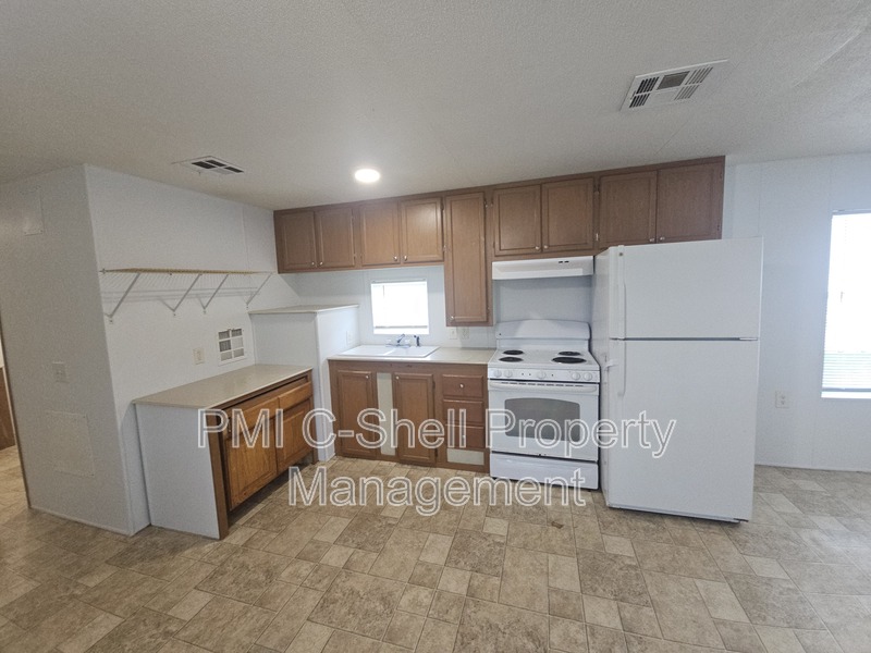 Pace House: 3902 Bowens Ct