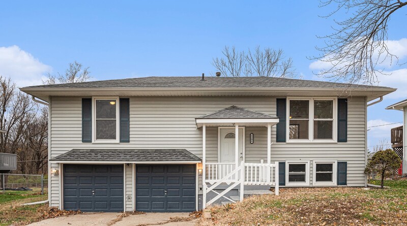 Independence House: 1208 South Mayview Avenue