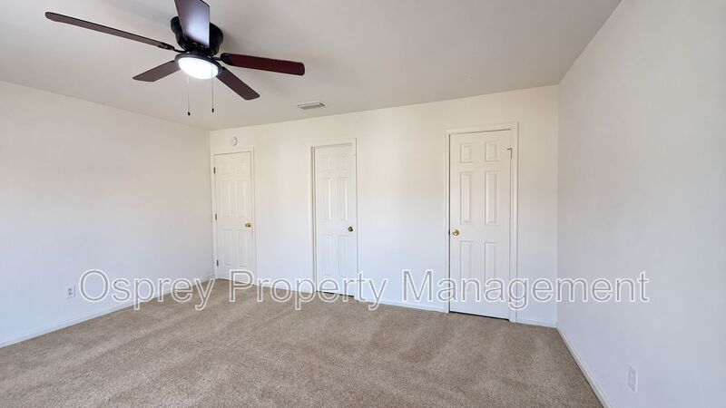 End-Unit 3 Bedroom Townhome!  - Photo 17