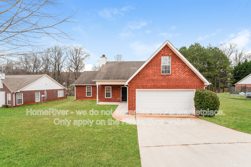 Hampton House: 11084 Knotty Pine Pl