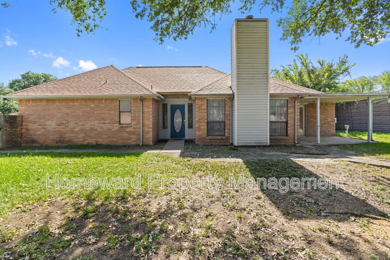 Irving House: 1401 Landmark Court