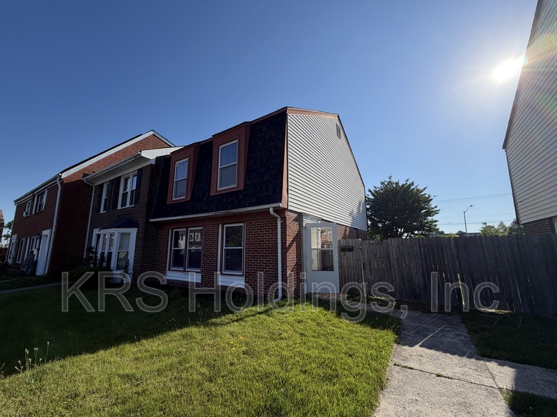 Virginia Beach Townhome: 1232 White Birch Lane