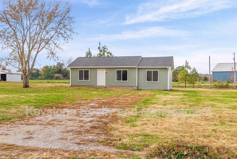 Herndon House: 225 Military Road