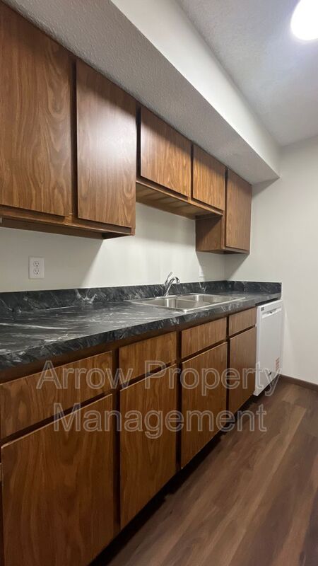 Lincoln Condo: 1411 D Street-2