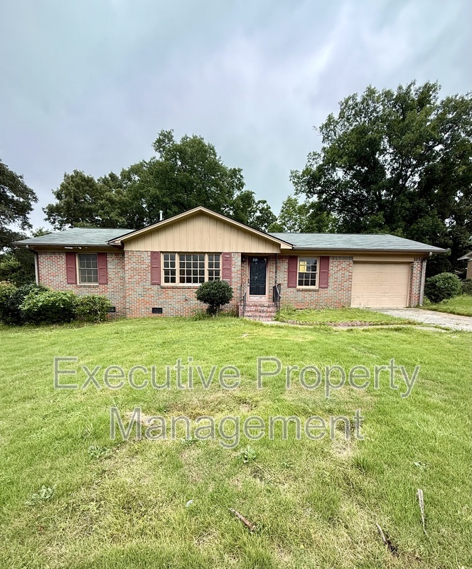 Centerpoint House: 2332 3rd Street NW