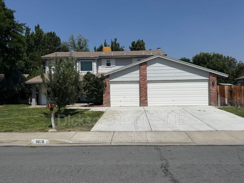 Reno House: 3970 Bolivar Court