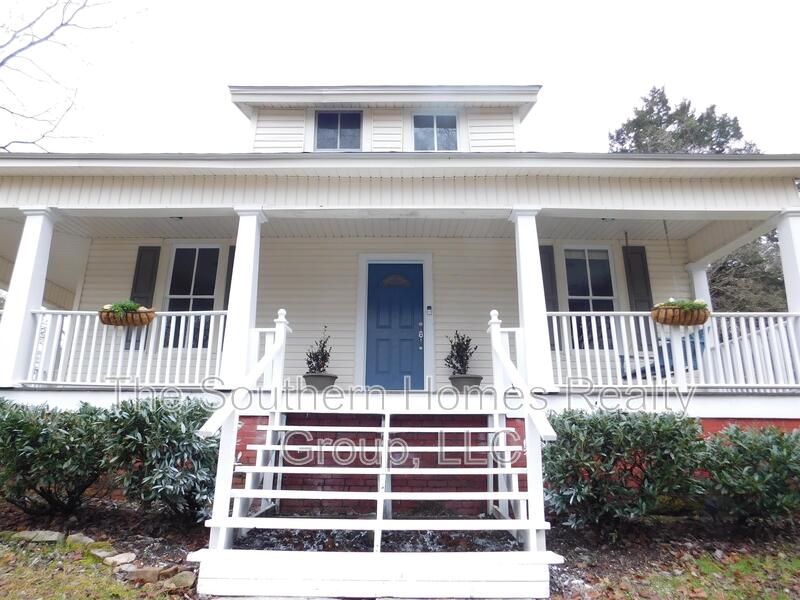 Athens House: 309 Glendale Avenue