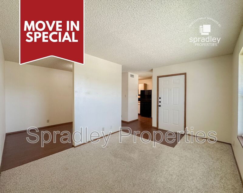 Troy Condo: 120 W Main St, Apt 507