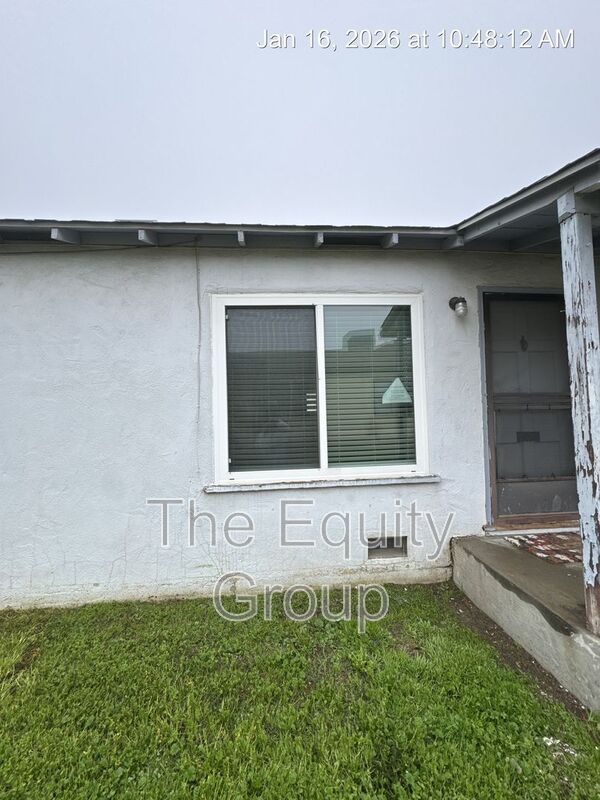 Tulare Condo: 515 North M Street