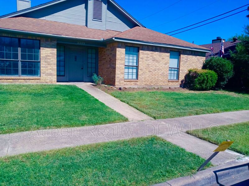 Irving House: 2303 Markland Street