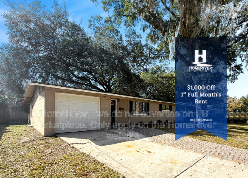 Jacksonville House: 7320 Old Kings Rd S