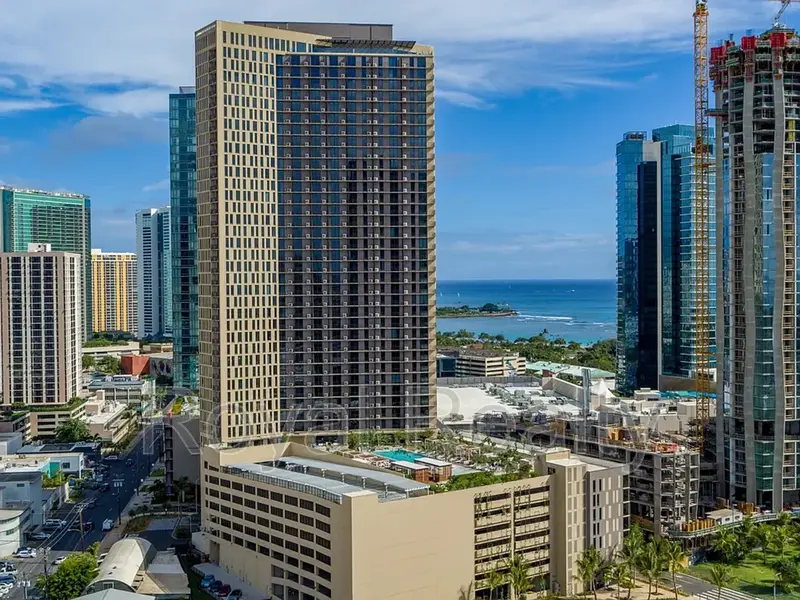 Honolulu Condo: 987 Queen Street 610
