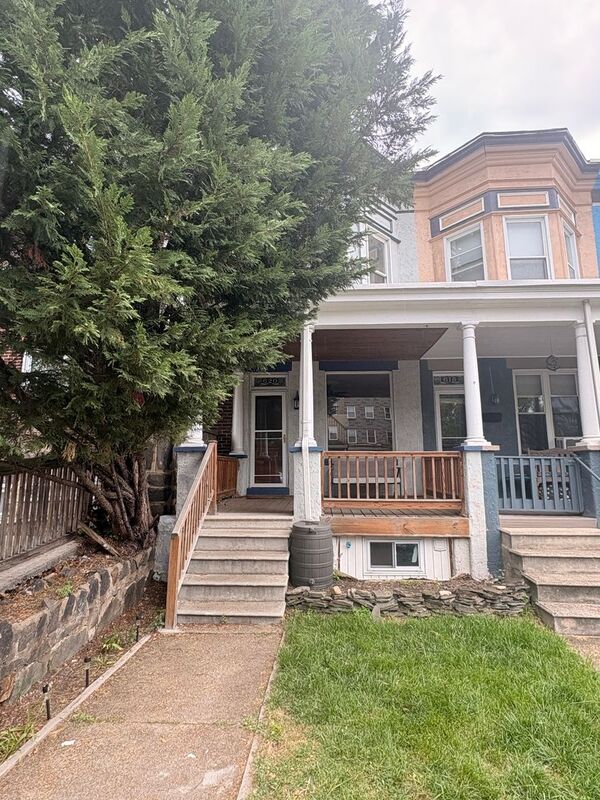 Baltimore House: 620 W 33rd St